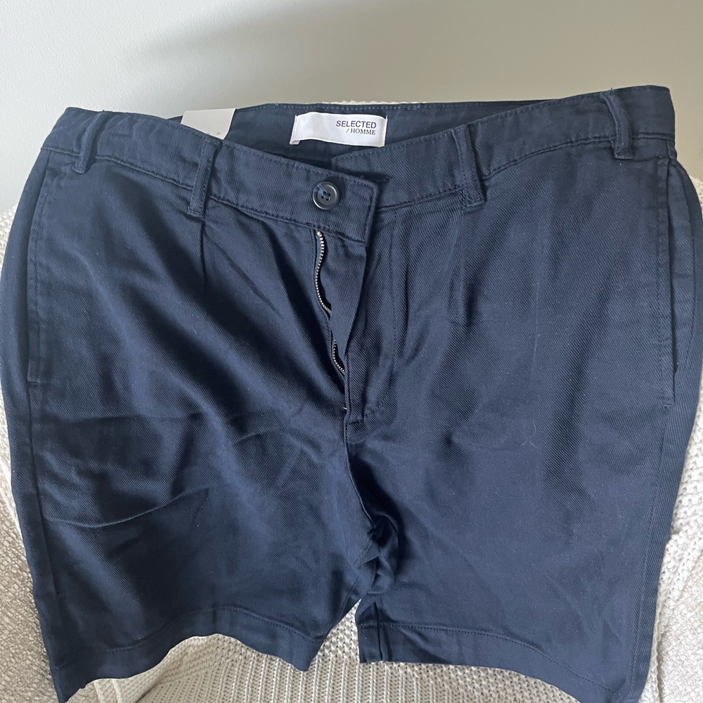 Men's Navy Shorts